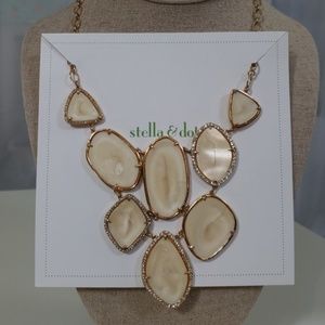 Stella & Dot Fiona Bib Necklace